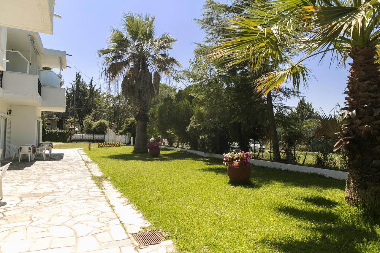 Villa Bianca Studios Possidi Exterior photo
